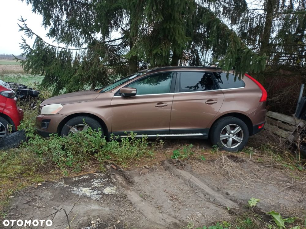 Volvo XC 60 D5 AWD - 1