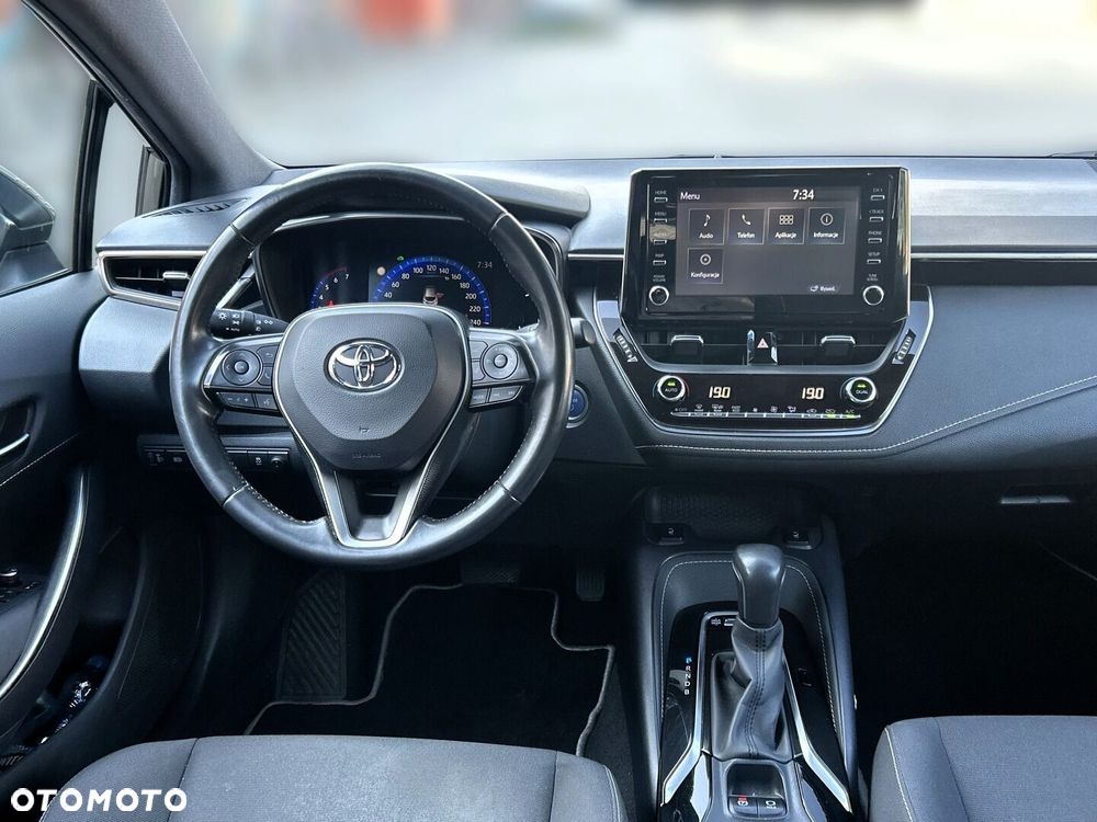 Toyota Corolla - 13