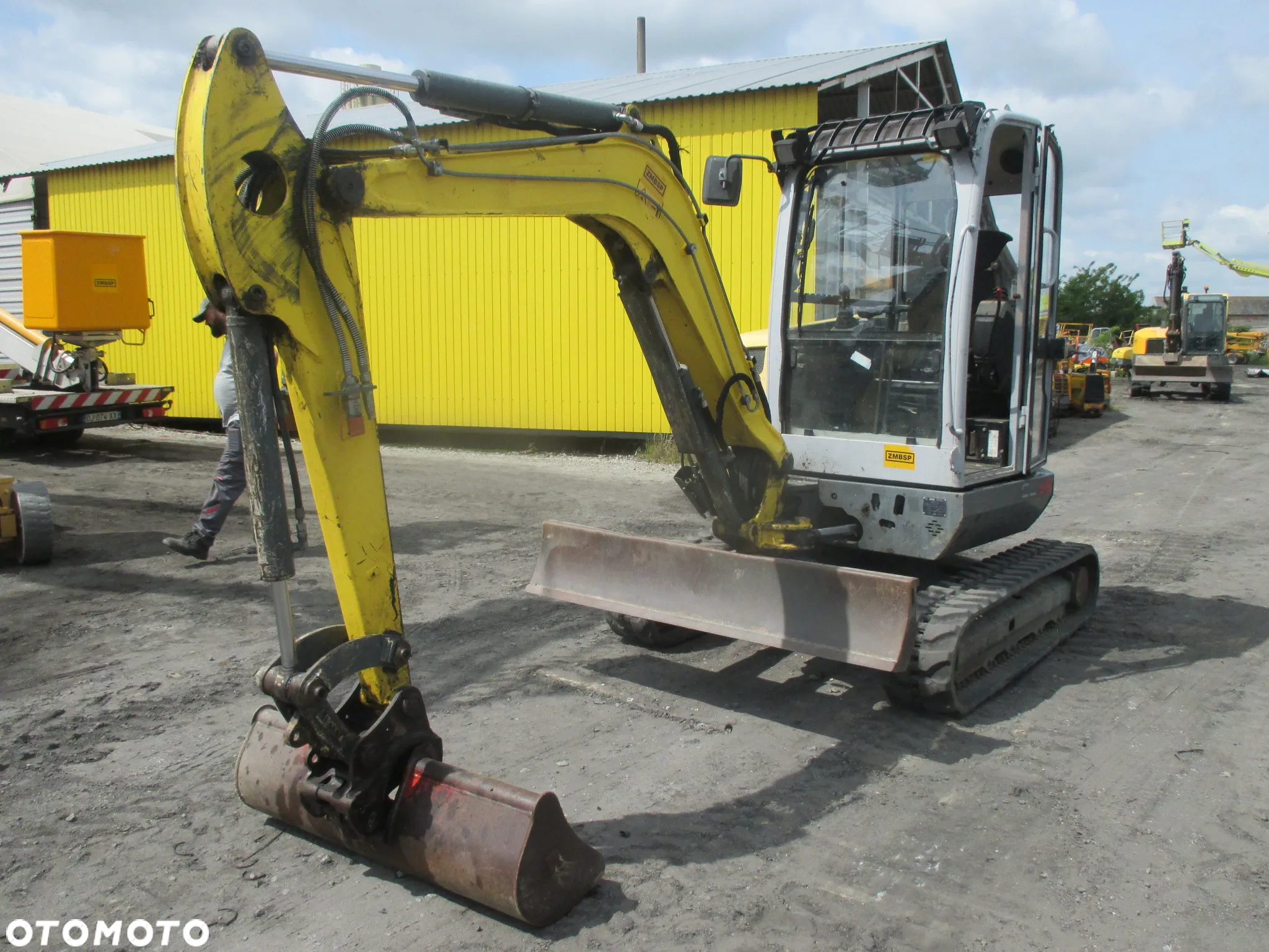 Wacker Neuson EZ38 - 8
