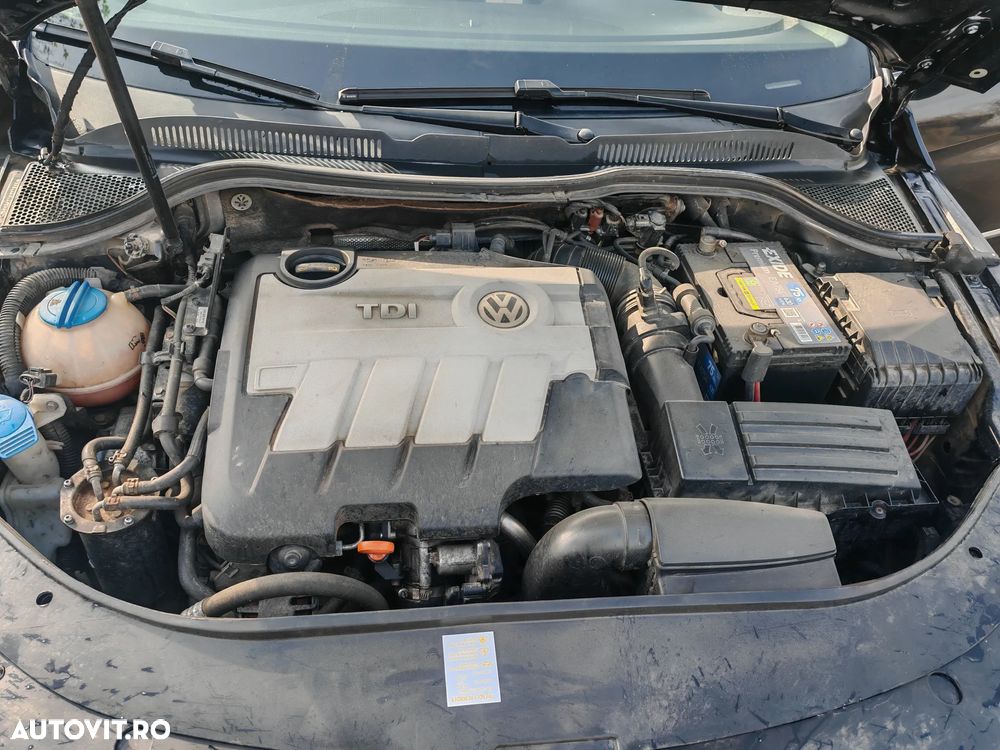 Volkswagen Passat Variant 2.0 TDI Highline DPF - 14