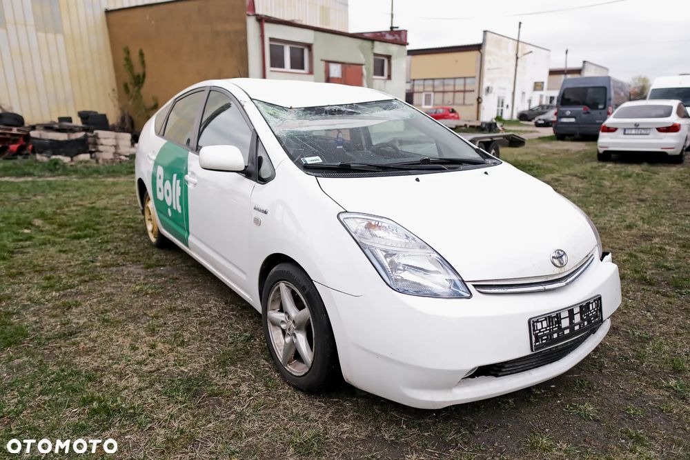 Toyota Prius 1.5 VVT-i Sol (nav) - 4