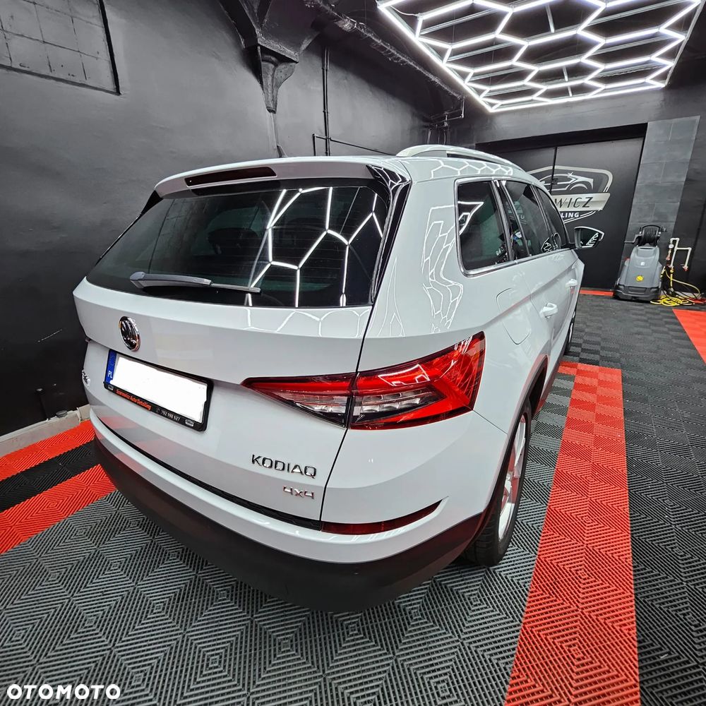Skoda Kodiaq 2.0 TSI 4x4 Active DSG 7os - 5