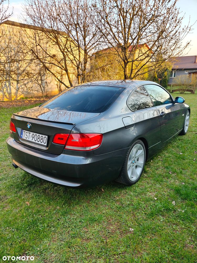 BMW Seria 3 320d - 5