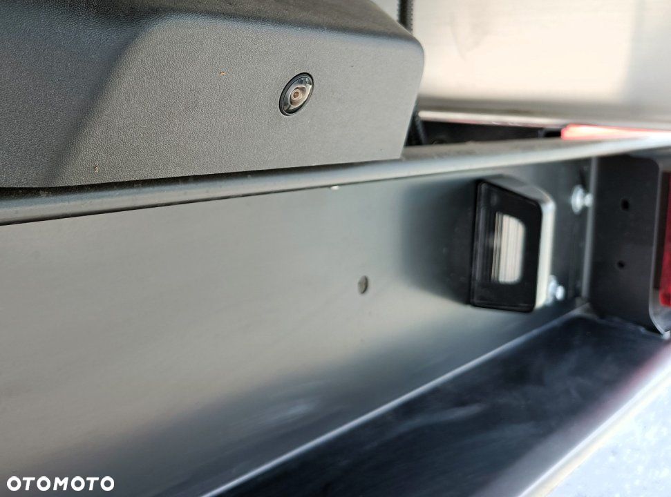 Ford Transit - 12