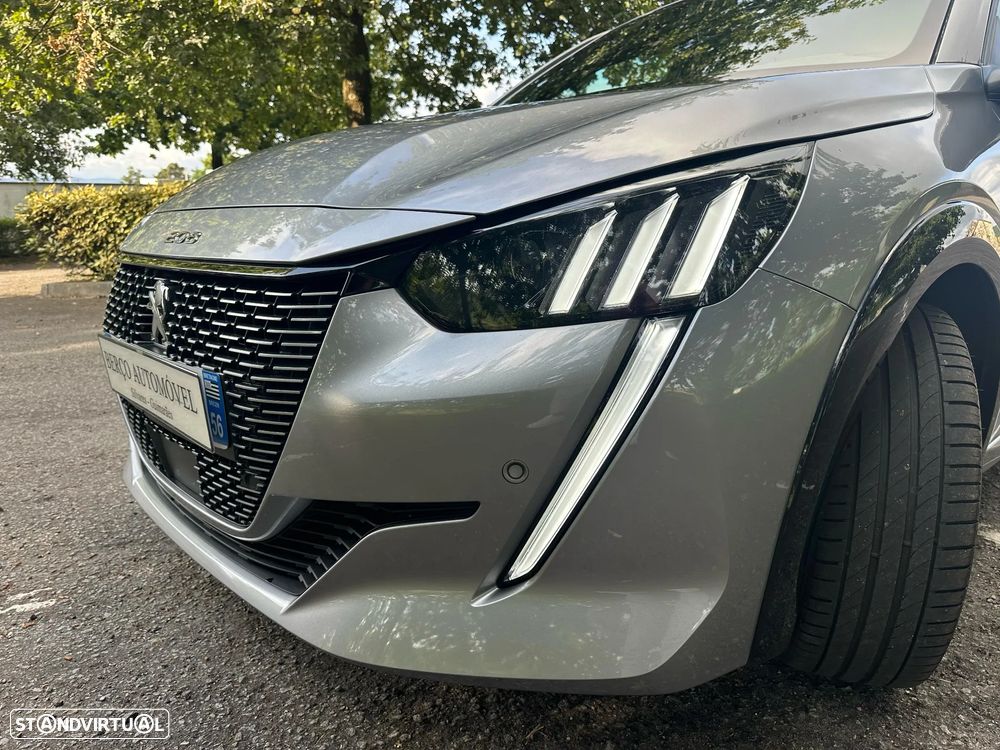 Peugeot e-208 50 kWh GT Line - 12