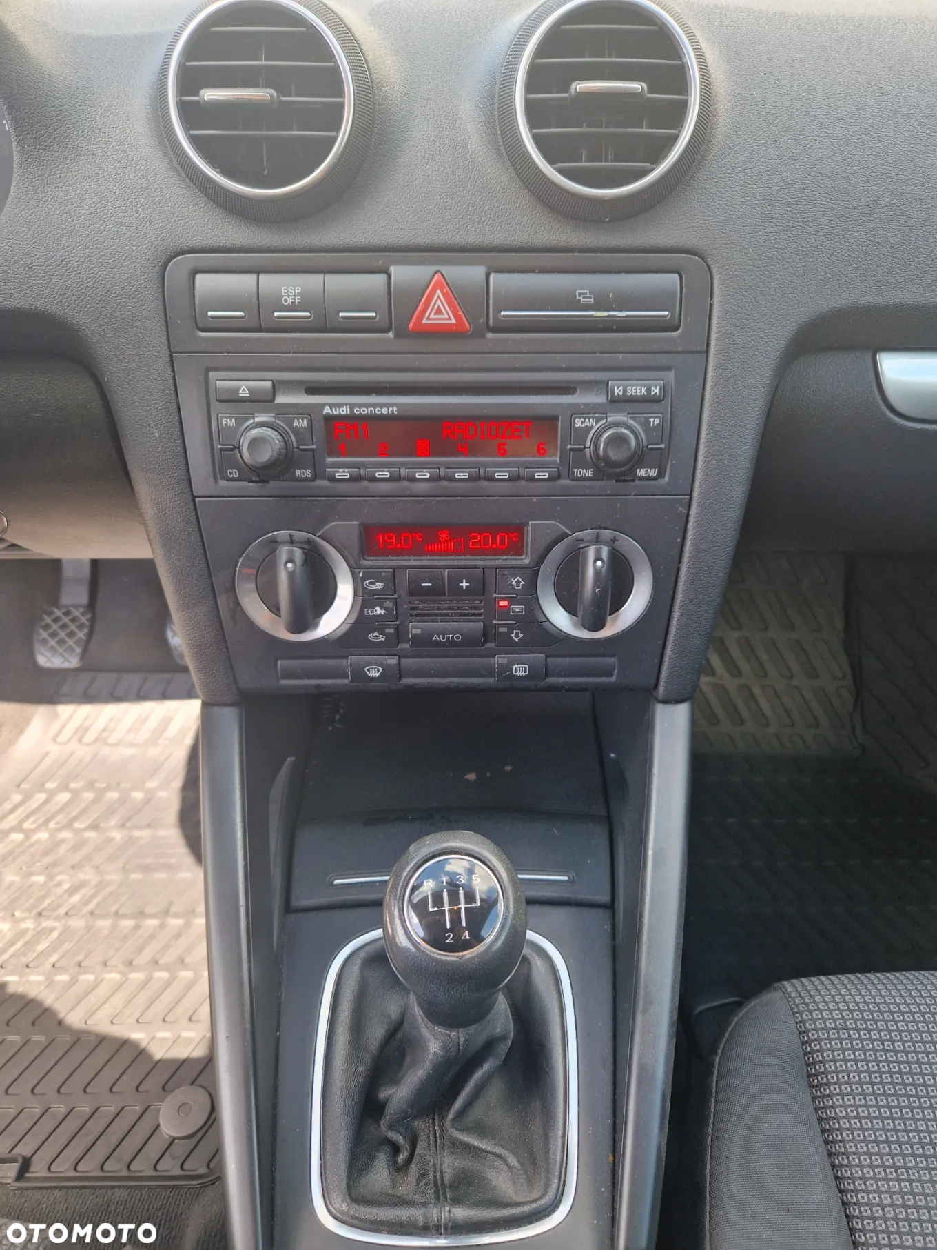Audi A3 1.6 Attraction - 7