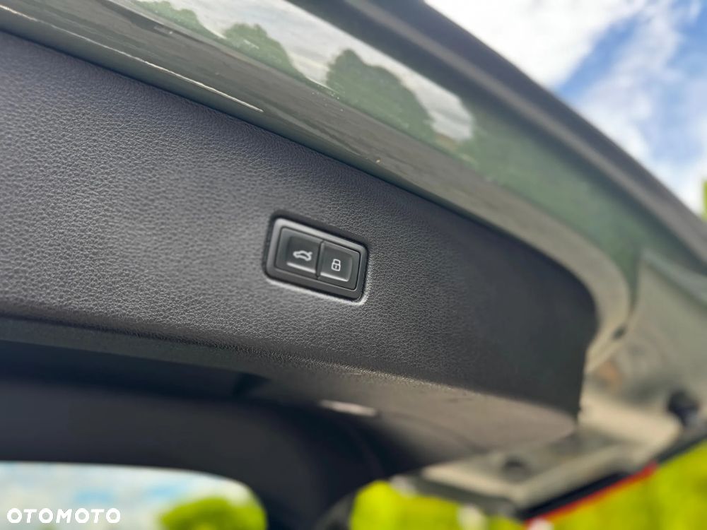Audi Q5 Sportback - 16