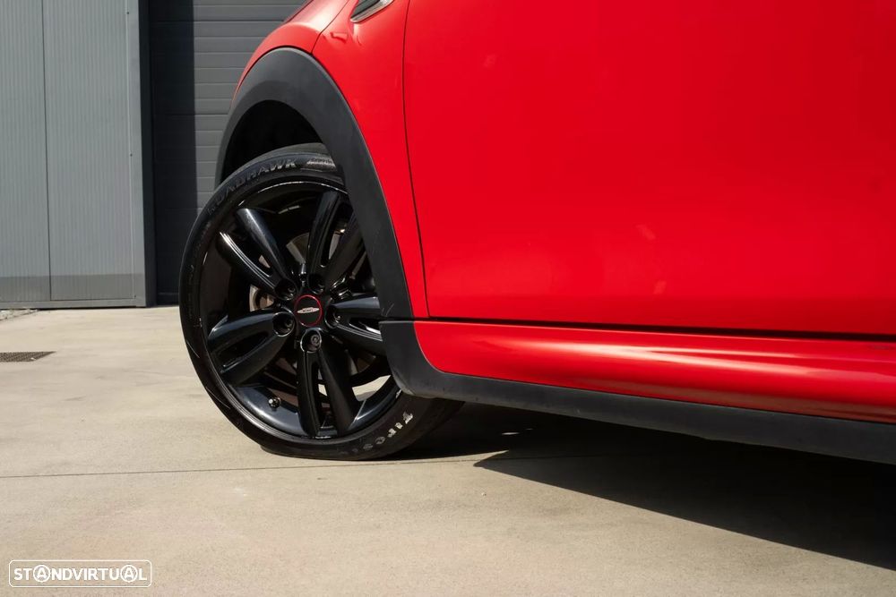 MINI Cabrio Cooper Premium Plus JCW Auto - 14