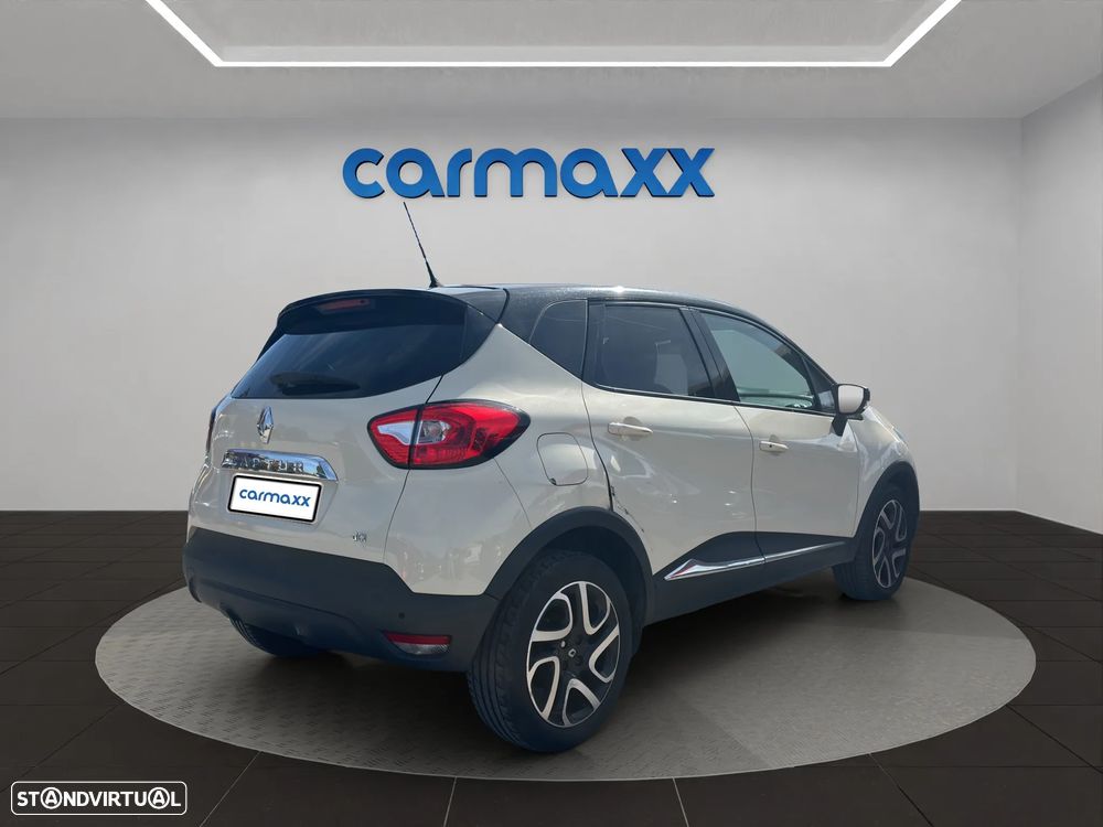 Renault Captur 1.5 dCi Sport EDC - 4