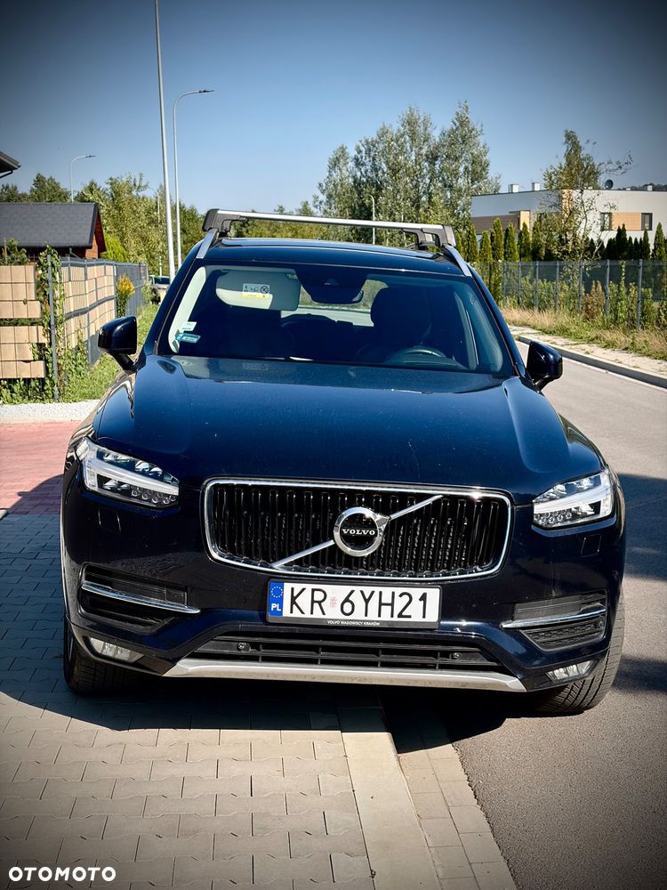 Volvo XC 90 D5 AWD Momentum - 2