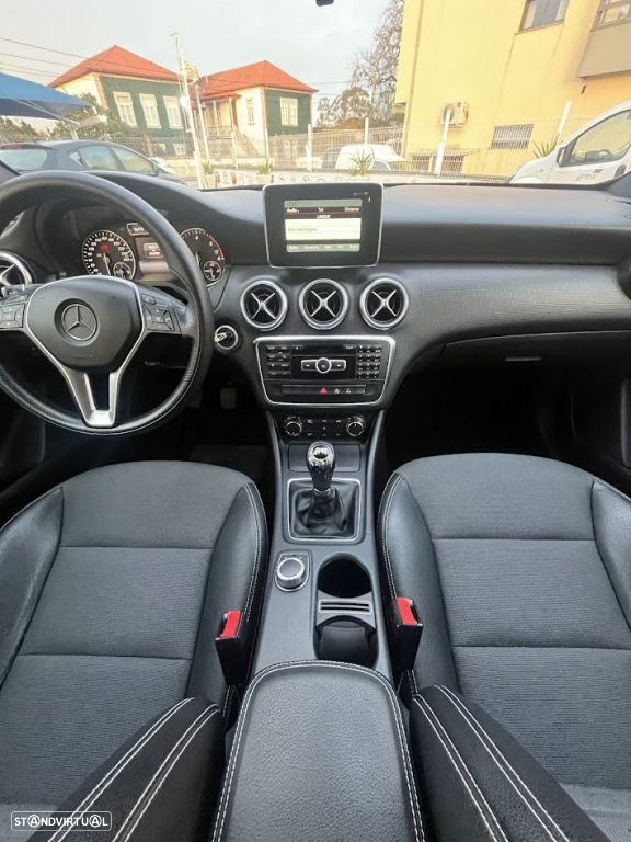 Mercedes-Benz A 180 CDi BE Urban - 12