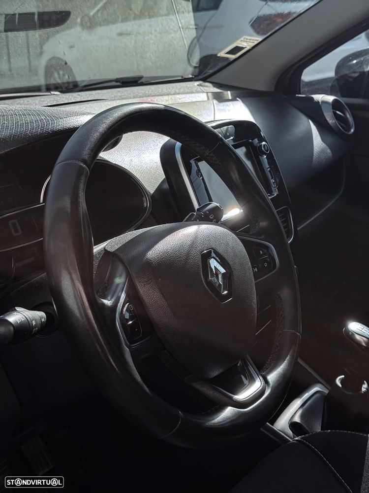 Renault Clio 1.5 dCi Limited - 13