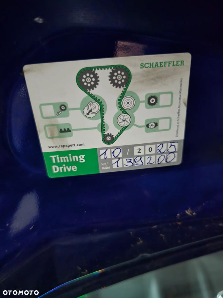 Ford Kuga 2.0 TDCi 4WD Titanium - 36