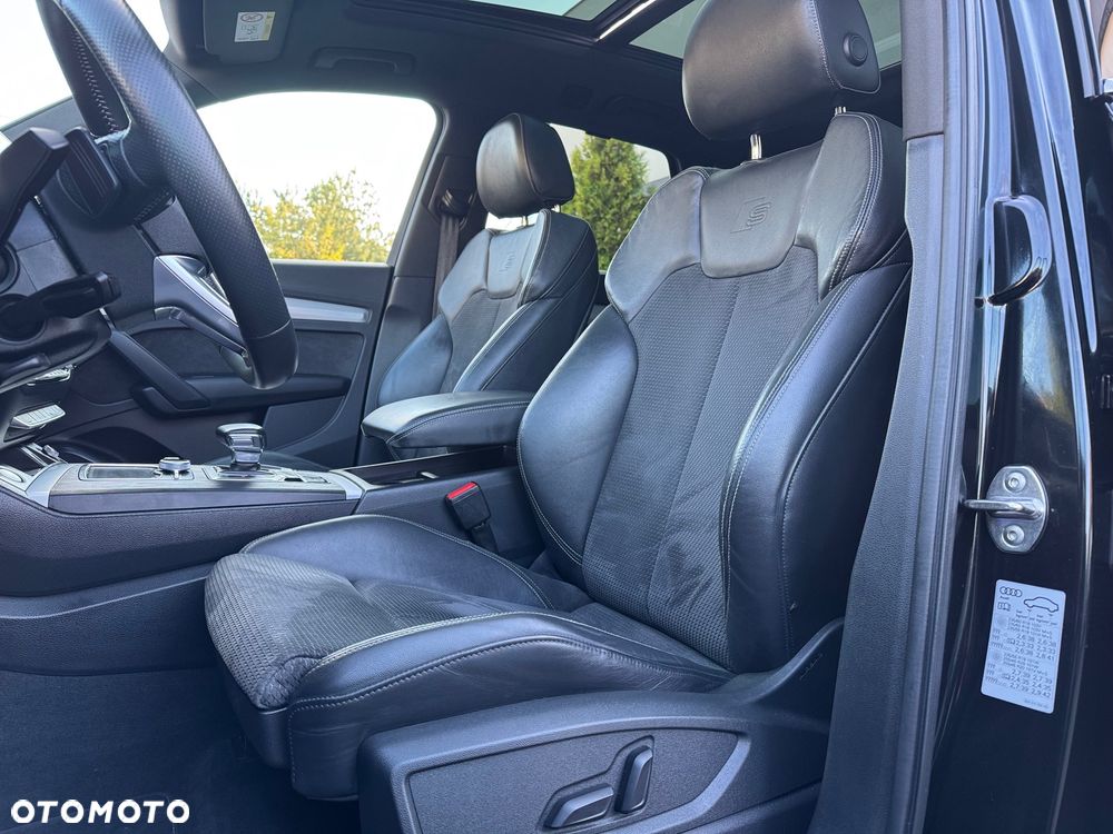 Audi Q5 50 TFSIe quattro S tronic S line business - 12