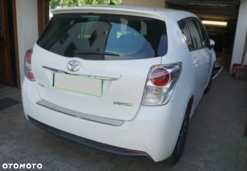 Toyota Verso 1.8 Multidrive Edition - 4