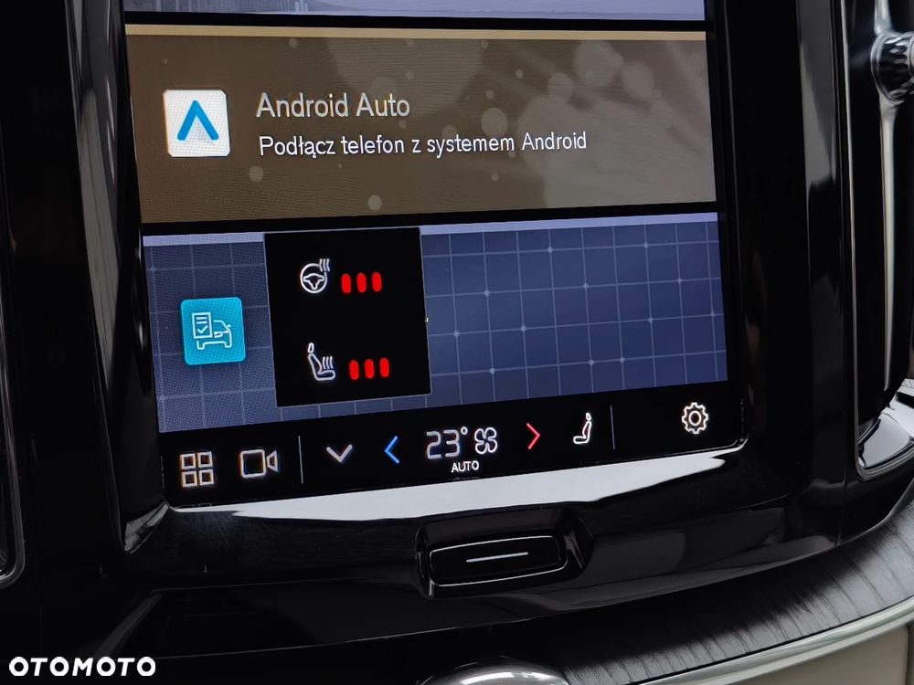 Volvo XC 60 B4 D AWD Plus Bright - 33