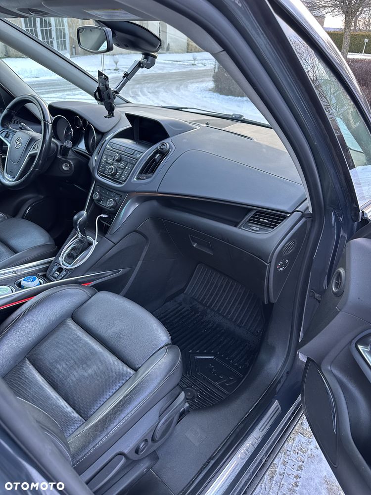 Opel Zafira - 11