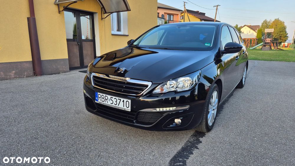 Peugeot 308 SW 1.2 PureTech Allure S&S - 3