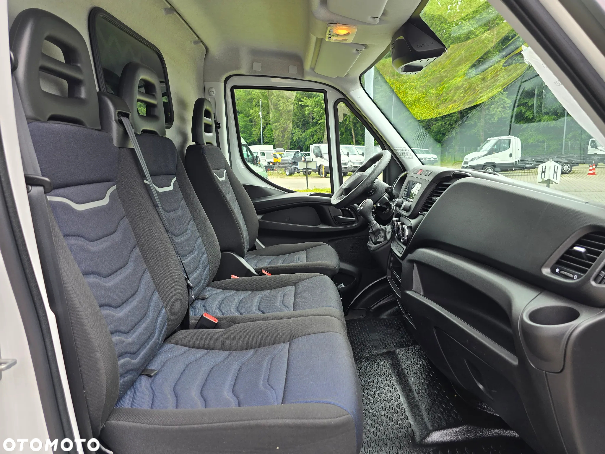 Iveco DAILY 35S16 Furgon Maxi - 18