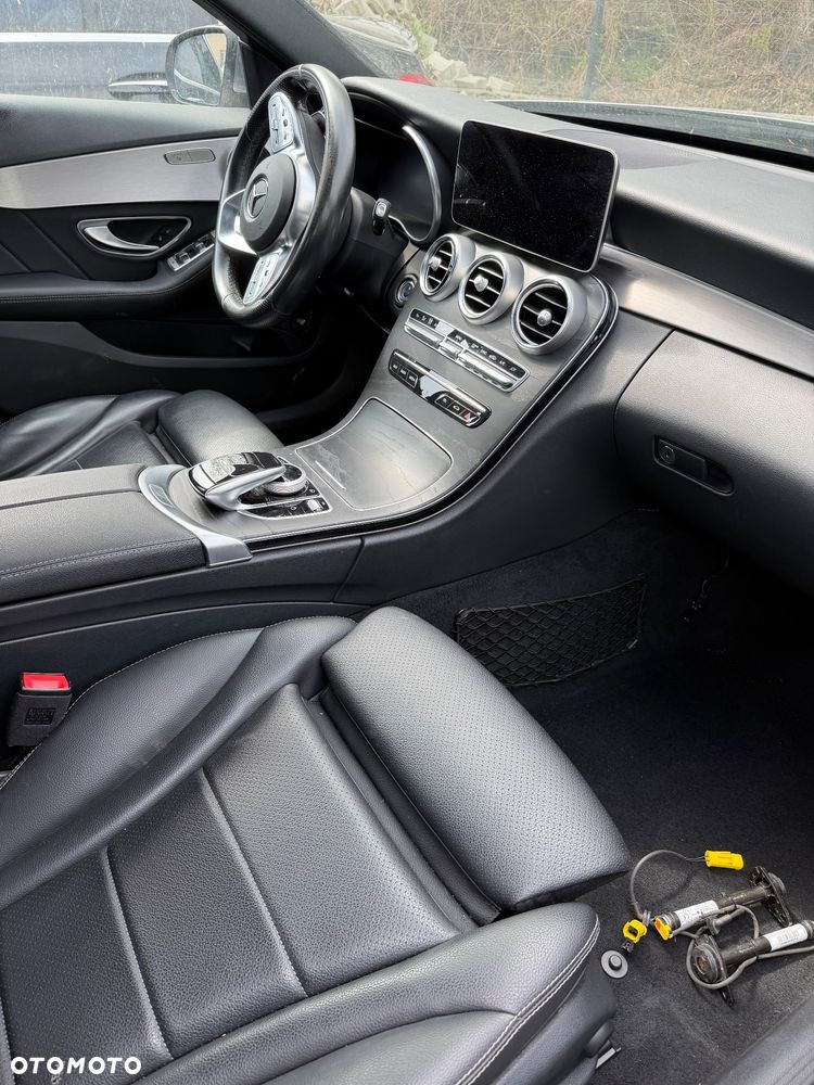 Mercedes-Benz Klasa C 200 CGI Automatik BlueEFFICIENCY Elegance - 7