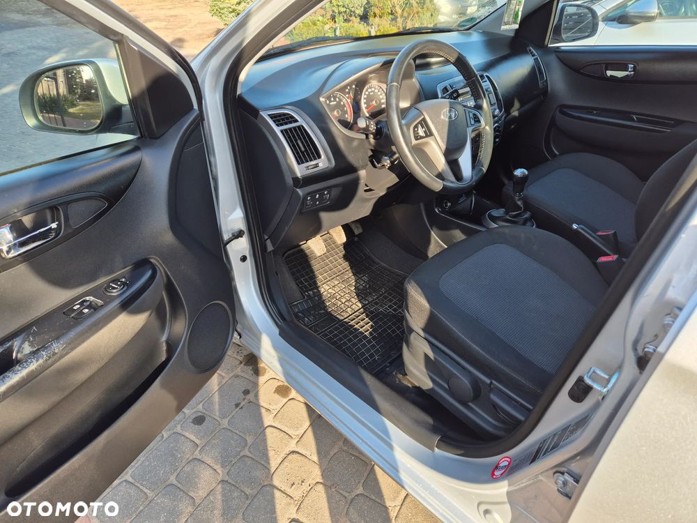 Hyundai i20 - 7