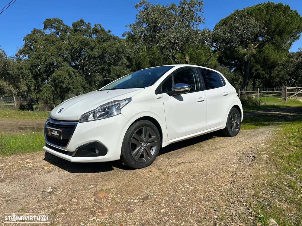 Peugeot 208 - 2