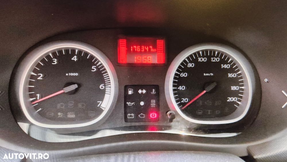 Dacia Duster dCi 110 FAP 4x2 Laureate - 15