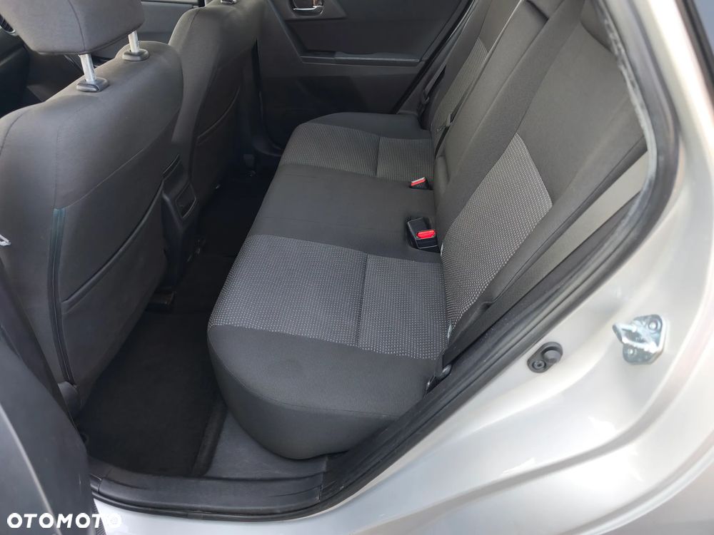 Toyota Auris 1.6 Executive - 18