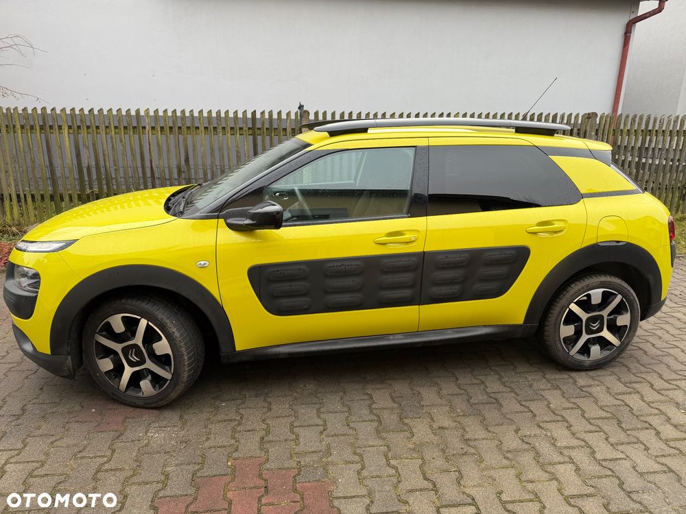 Citroën C4 Cactus 1.2 PureTech Feel S&S - 2
