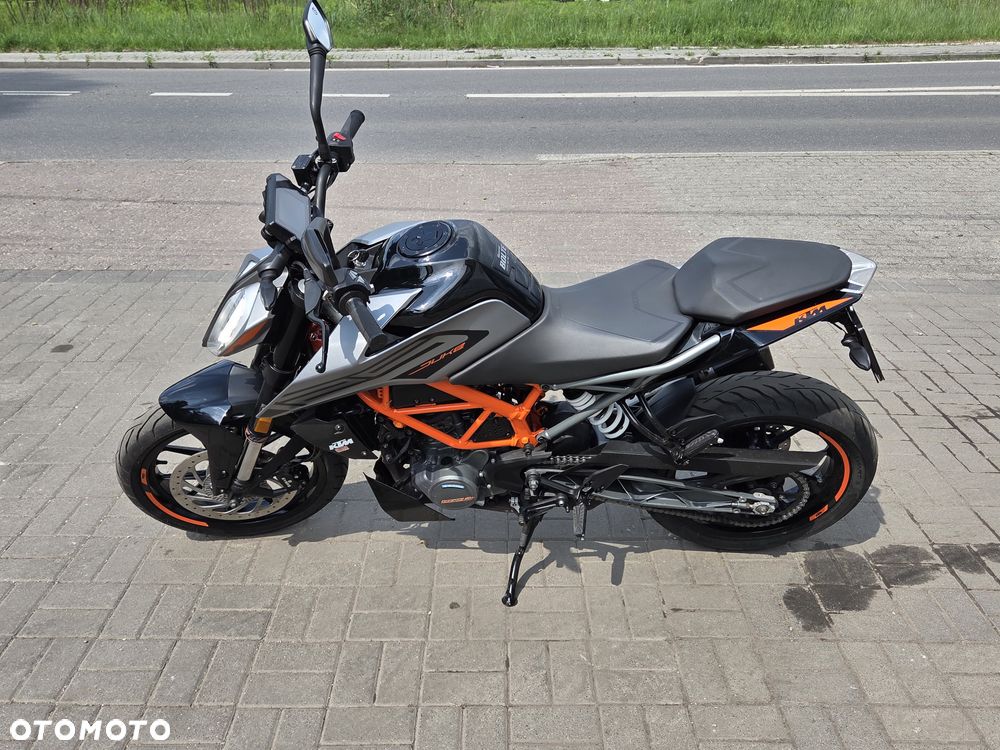 KTM Duke - 22
