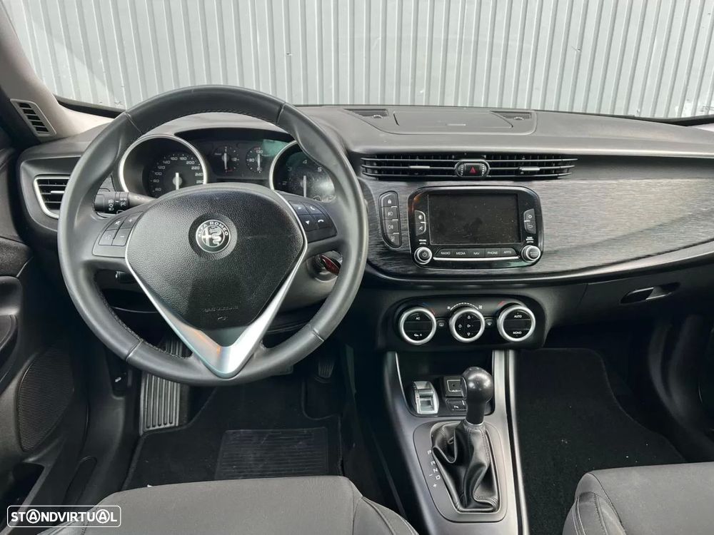 Alfa Romeo Giulietta 1.6 JTDM Sport TCT - 11