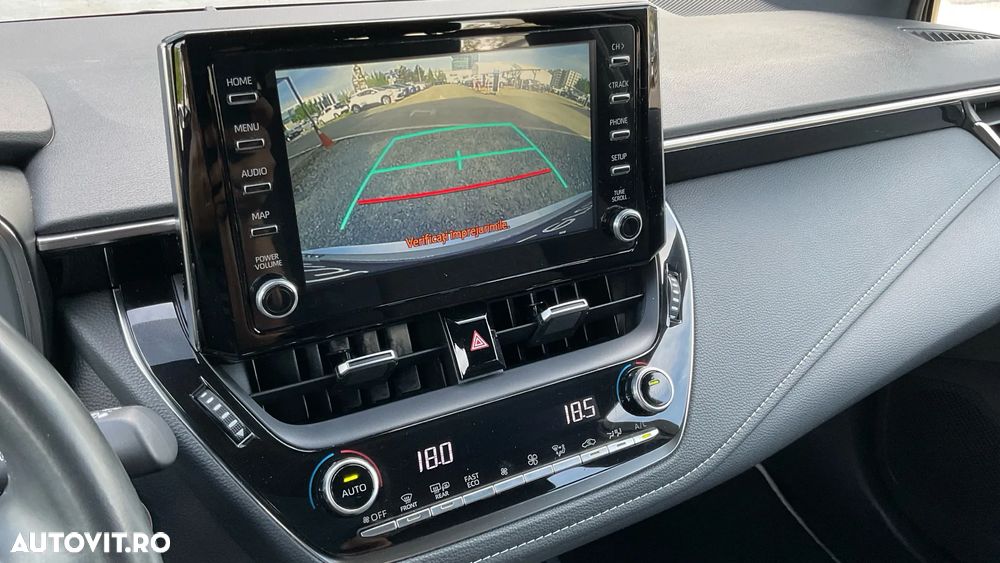 Toyota Corolla 2.0 Business Edition - 31