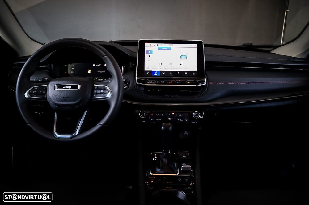 Jeep Compass 1.3 TG Trailhawk - 29