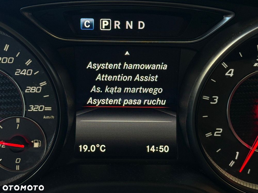 Mercedes-Benz CLA - 34