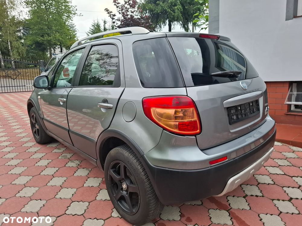 Fiat Sedici 1.6 16V 4x4 Dynamic - 9