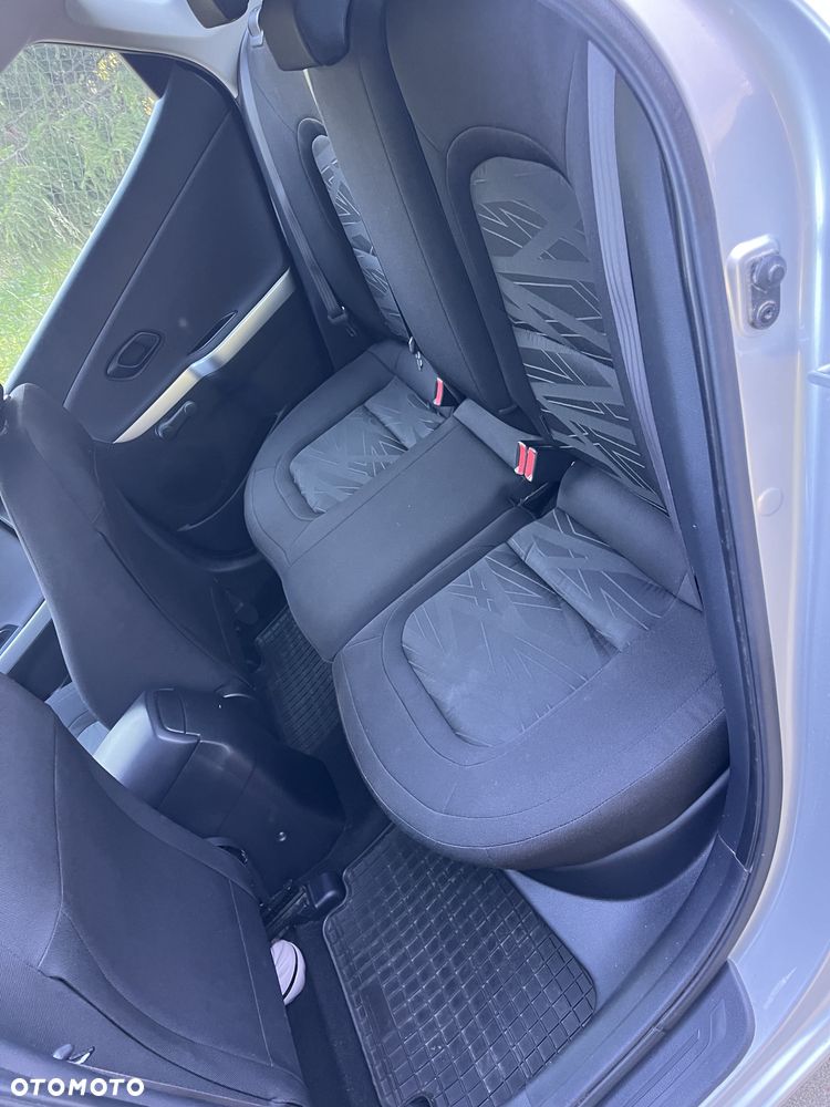 Kia Ceed 1.4 CRDi M - 11