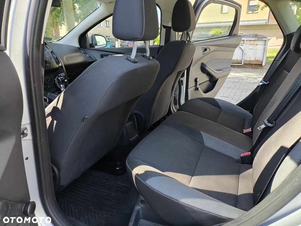 Ford Focus 1.6 TDCi Trend - 11