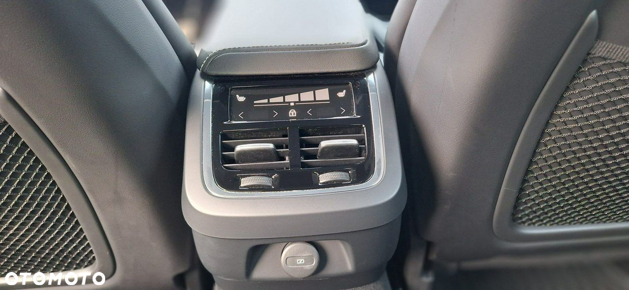 Volvo S60 - 13