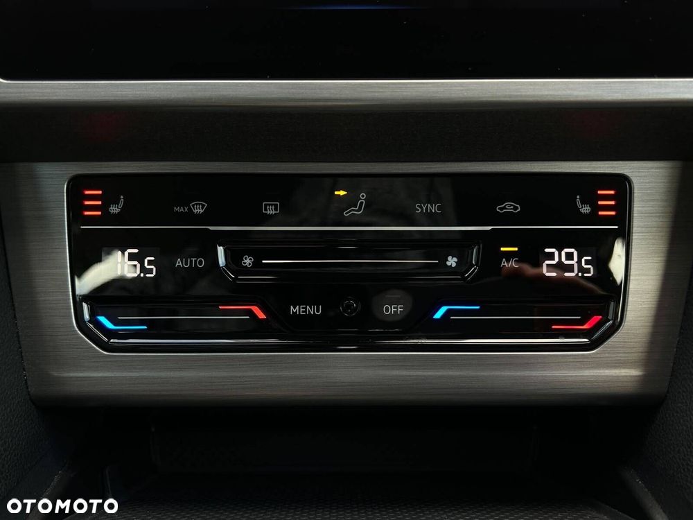 Volkswagen Passat 1.5 TSI EVO Essence DSG - 26