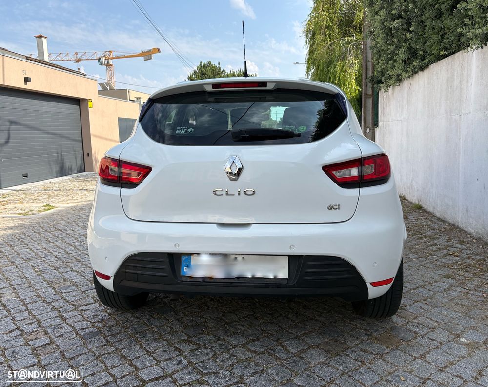 Renault Clio 1.5 dCi Limited - 9