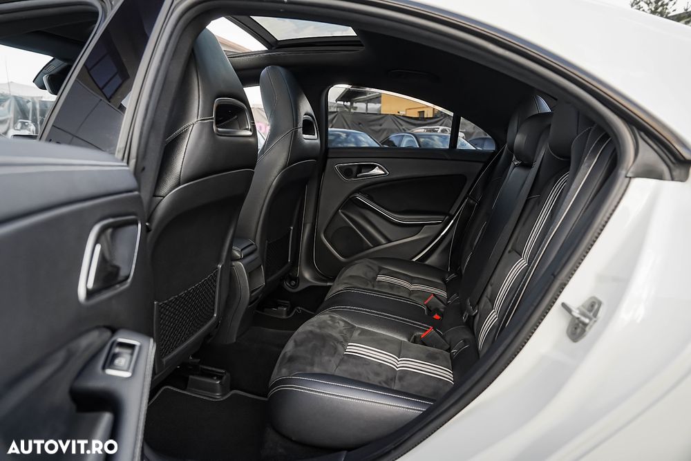 Mercedes-Benz CLA - 17