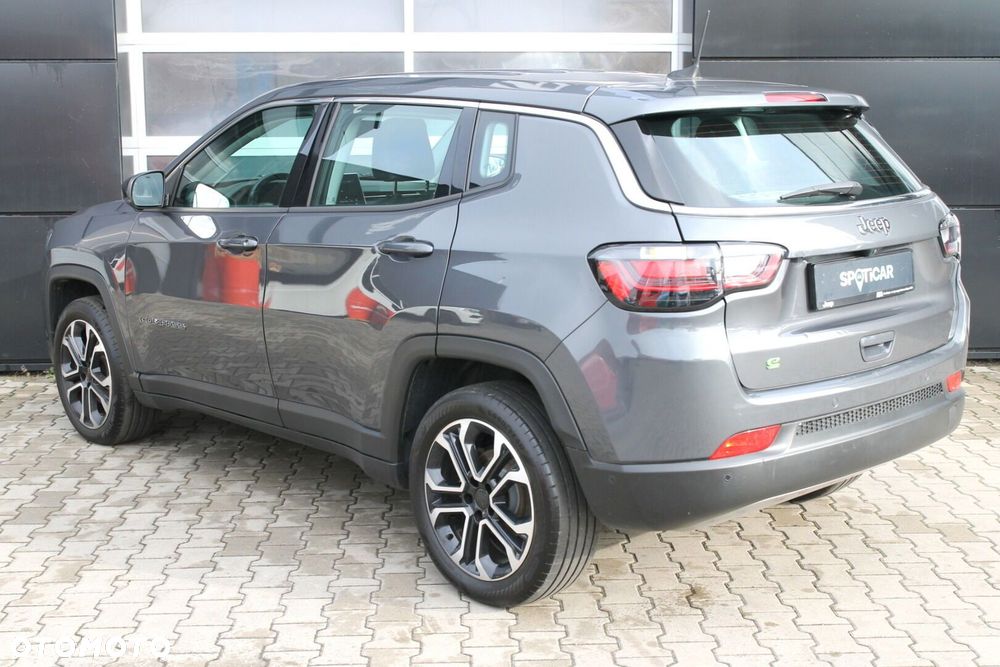 Jeep Compass - 13