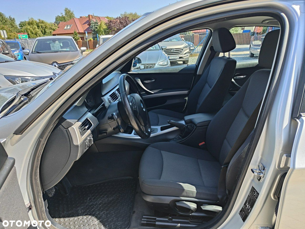 BMW Seria 3 318i - 8