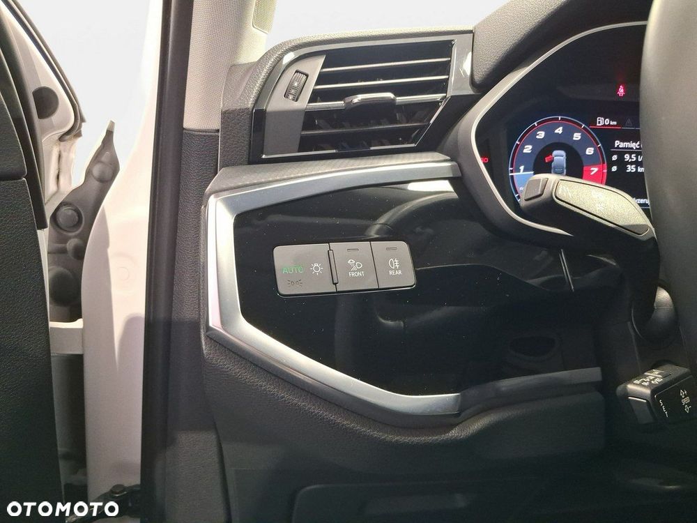 Audi Q3 Sportback - 20