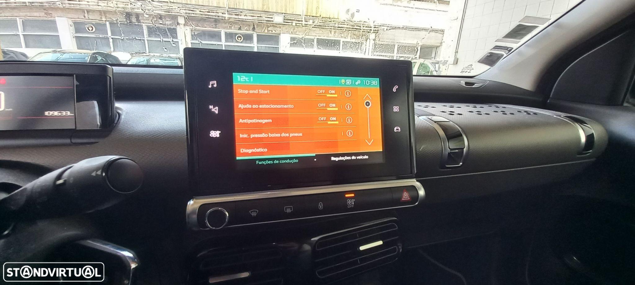 Citroën C4 Cactus 1.2 PureTech Shine - 16