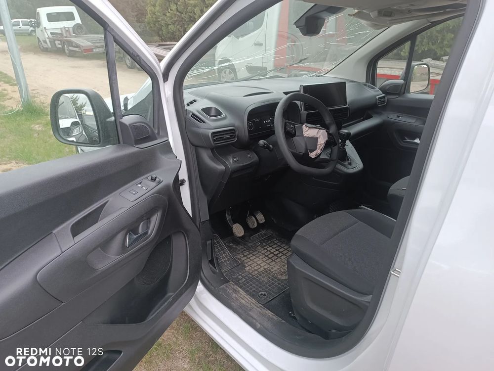 Opel Combo - 9