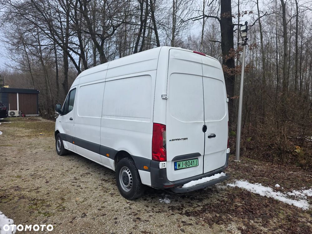 Mercedes-Benz SPRINTER - 6