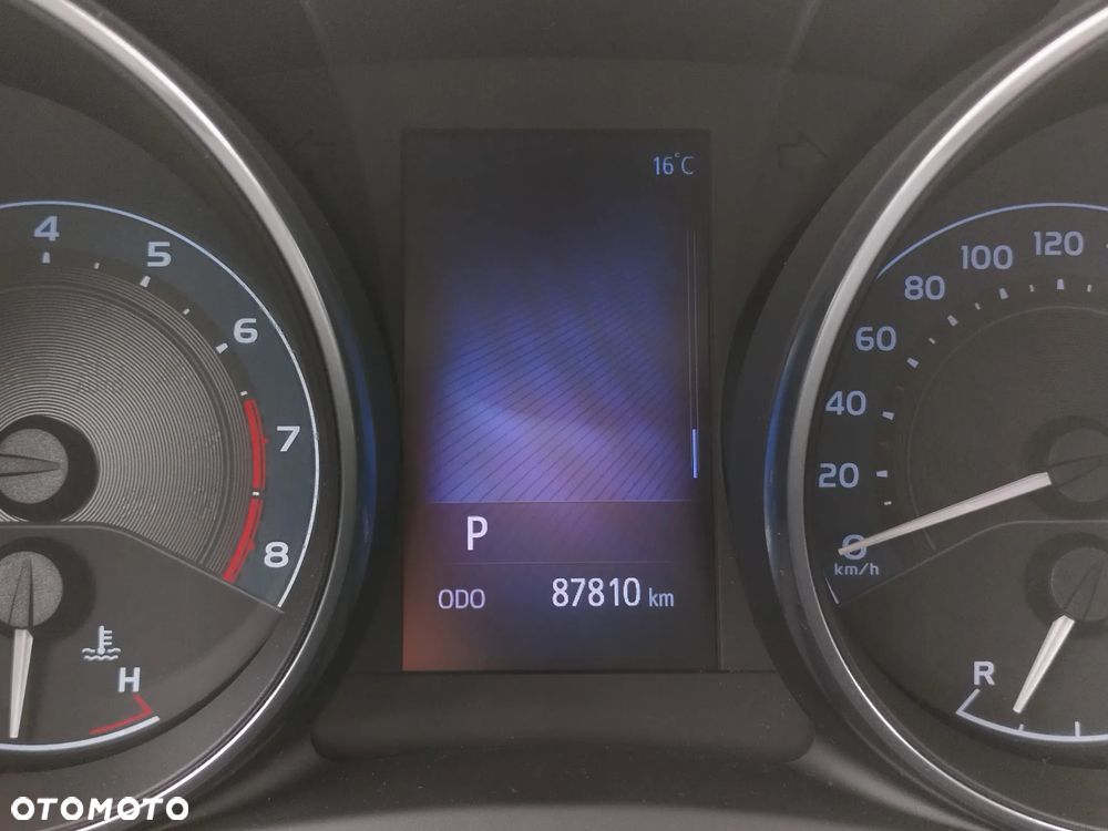 Toyota Auris 1.6 Premium MS - 8