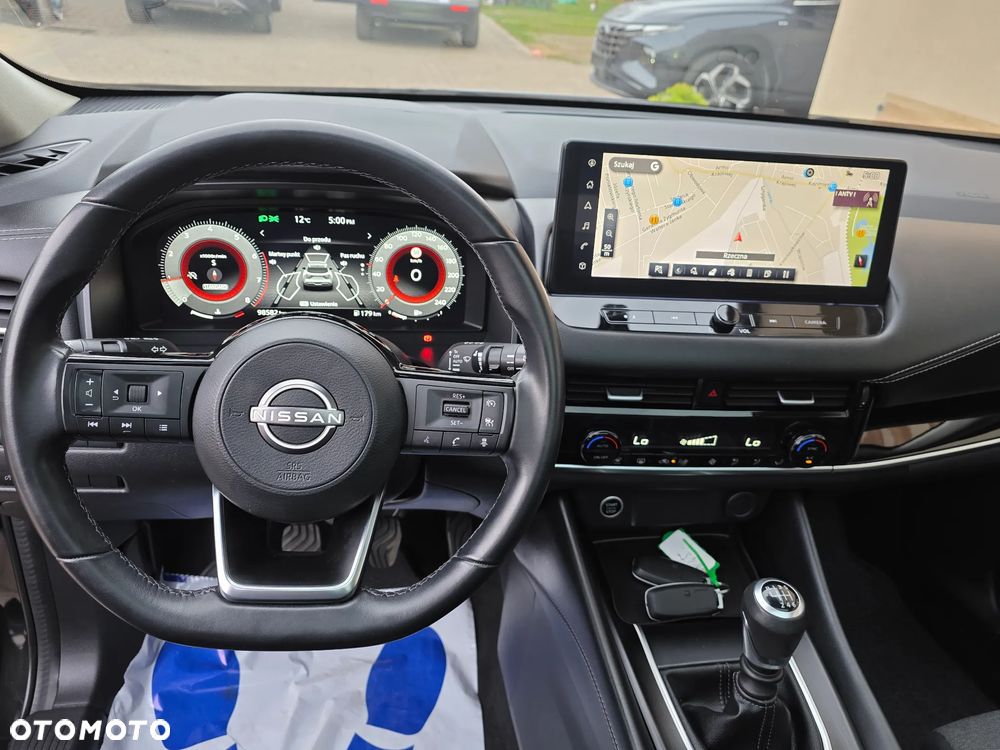 Nissan Qashqai 1.3 DIG-T MHEV Tekna - 25