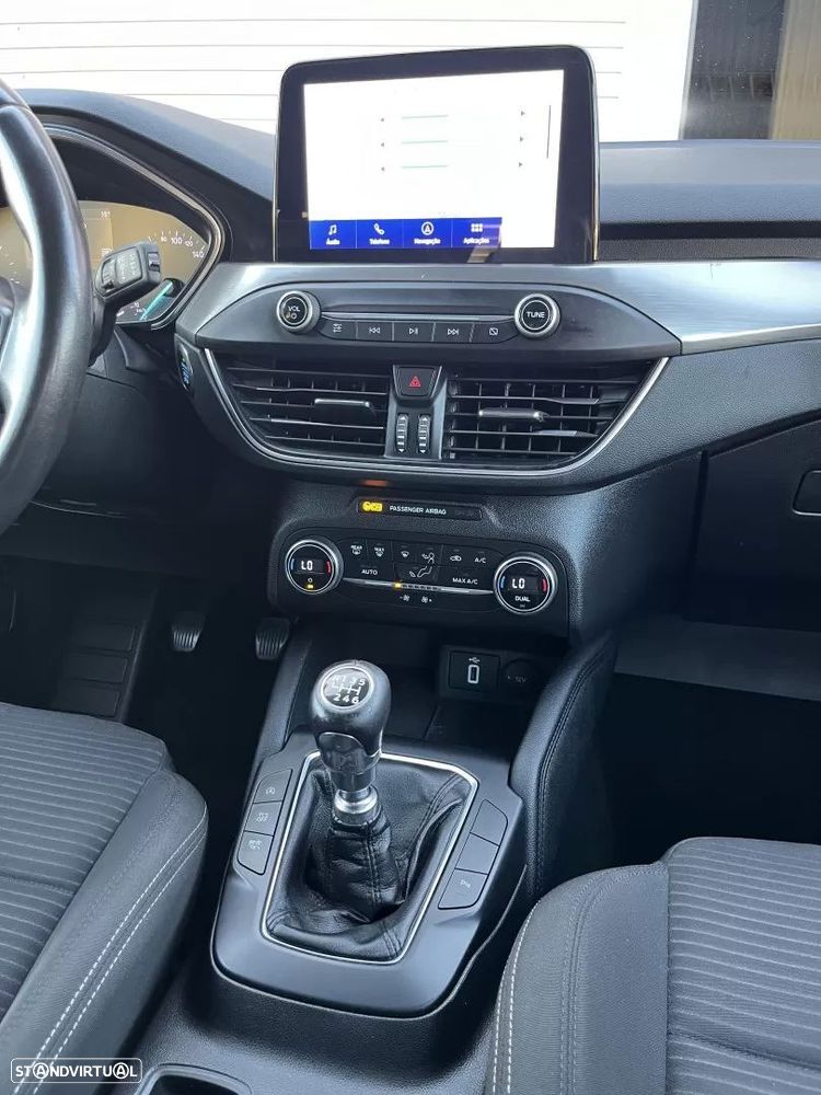 Ford Focus SW 1.5 EcoBlue S&S TITANIUM DESIGN - 55